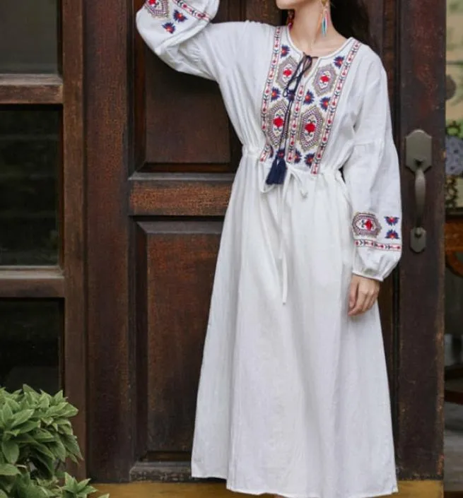 Bohemian style V-Neck Holiday embroidered dresses