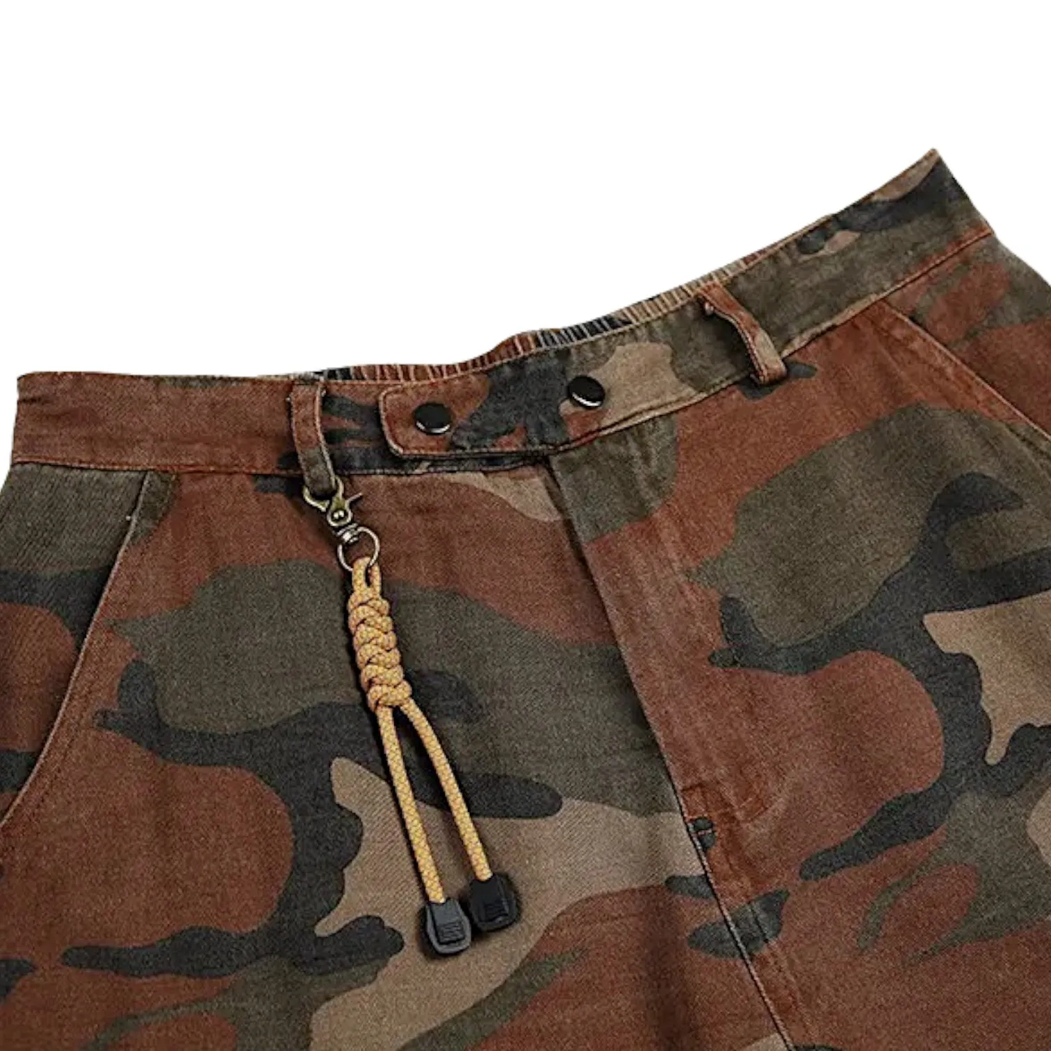 Camouflage print fisherman shorts