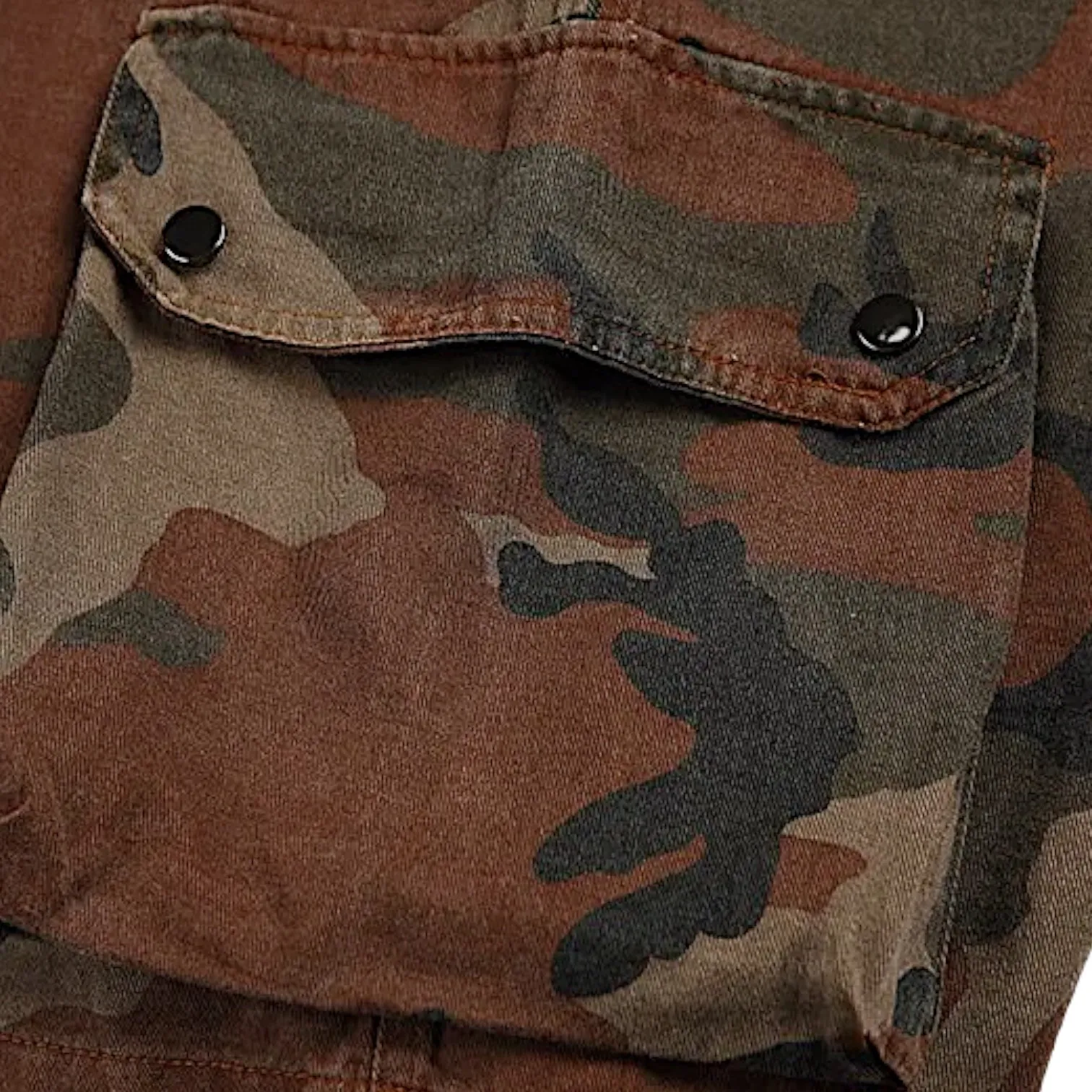 Camouflage print fisherman shorts